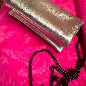 Retro style silver purse clutch with chain